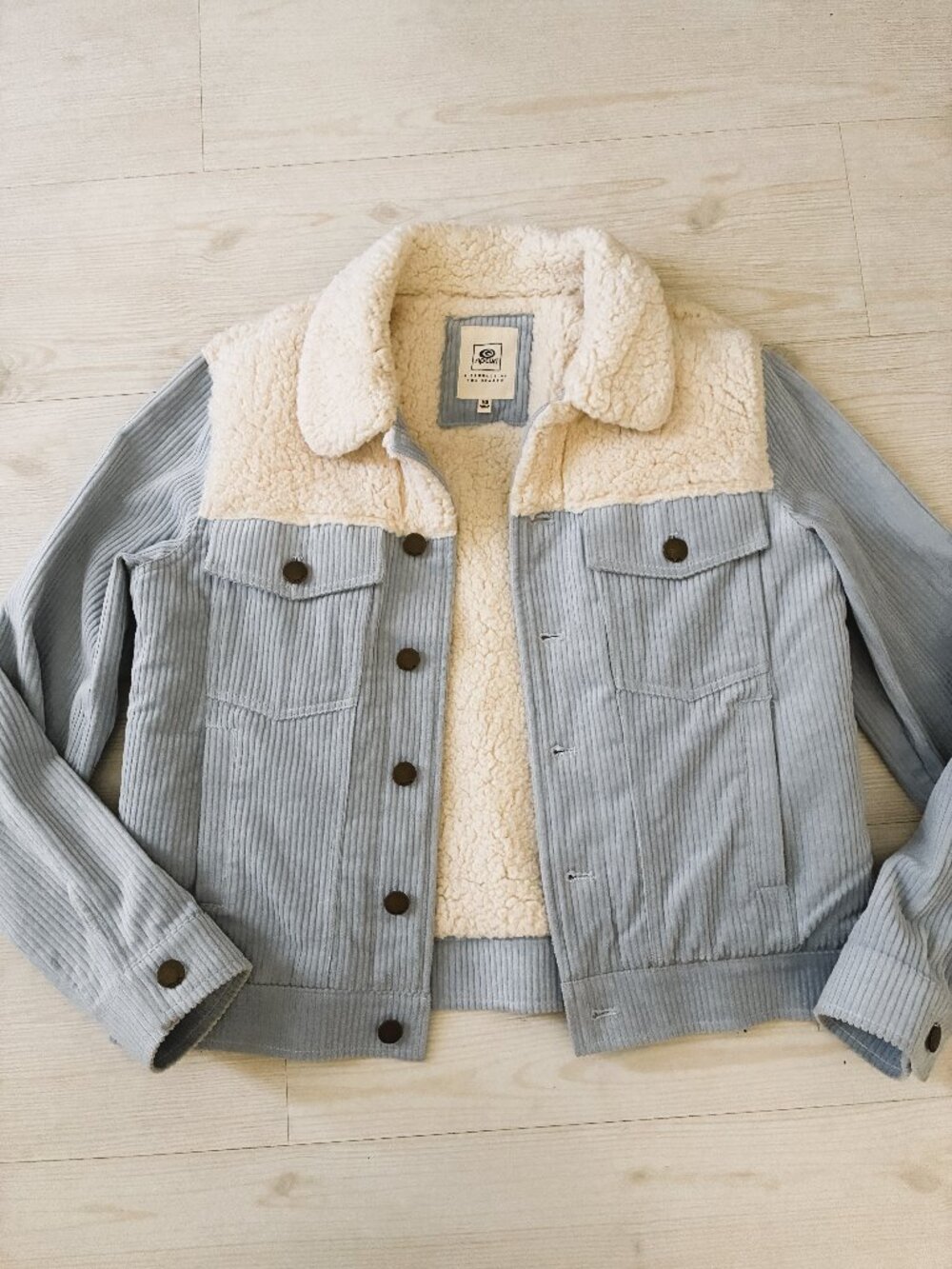 Rip Curl Teddy Corduroy Sherpa Lined Trucker Jacket - Light Icy Blue (GJAKF7) XS